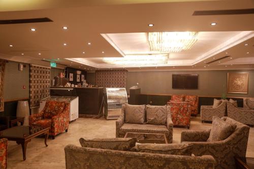 Strand Hotel Jordan - image 8