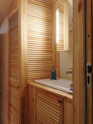 This photo about HQ Hostel shared on HyHotel.com