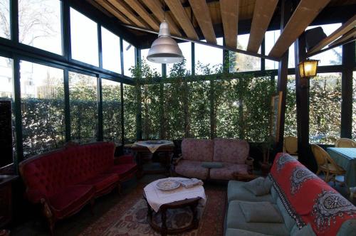 Hotel Bed and Breakfast Il Granaio Mantova in Porto Mantovano Hotel Bed and Breakfast Il Granaio Mantova in Porto Mantovano