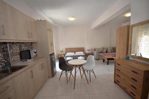 APOSTOLIAS APARTMENTS in Volos APOSTOLIAS APARTMENTS in Volos