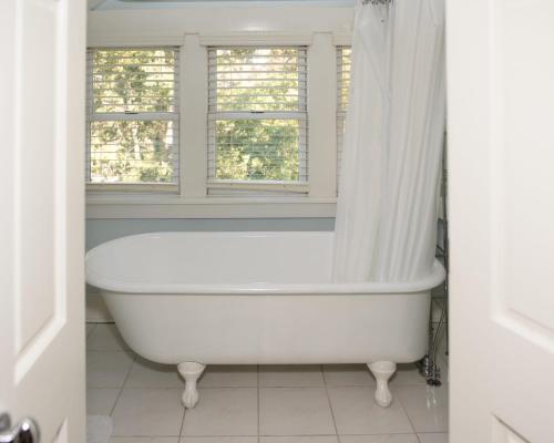 Dickson Street Bed & Breakfast in 阿茲薩 (AR) Dickson Street Bed & Breakfast in 阿茲薩 (AR)