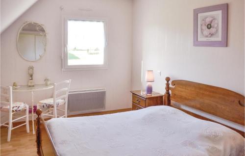 Nice home in Guehenno with 3 Bedrooms and WiFi in Saint-Jean-Brevelay Nice home in Guehenno with 3 Bedrooms and WiFi in Saint-Jean-Brevelay