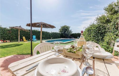 Bazen, Beautiful Home In Antequera With 4 Bedrooms, Wifi And Private Swimming Pool in Alfarnatejo Bazen, Beautiful Home In Antequera With 4 Bedrooms, Wifi And Private Swimming Pool in Alfarnatejo