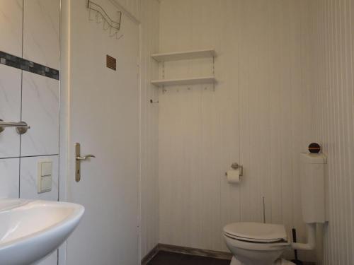Bathroom, Holidayhome Rosenberg in Palzem Bathroom, Holidayhome Rosenberg in Palzem