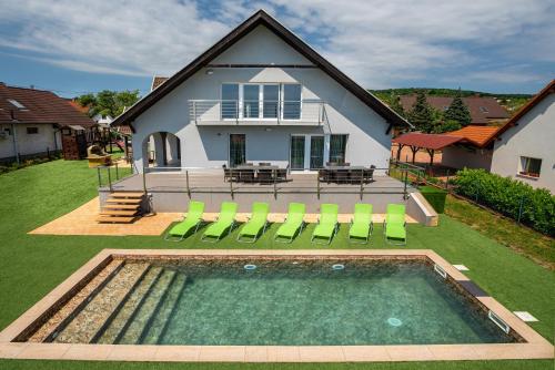 ทัศนียภาพภายนอกโรงแรม, Aranyeső Apartmanházak No.1 (Aranyeso Apartmanhazak No.1) in บาลาโตนัลมาดิ ทัศนียภาพภายนอกโรงแรม, Aranyeső Apartmanházak No.1 (Aranyeso Apartmanhazak No.1) in บาลาโตนัลมาดิ