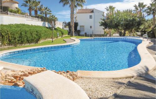 Piscina, Amazing Apartment In Orihuela With Wifi in Castillo de Don Juan Piscina, Amazing Apartment In Orihuela With Wifi in Castillo de Don Juan