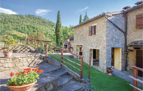 A szálláshely kívülről, La Casina in Ranco A szálláshely kívülről, La Casina in Ranco