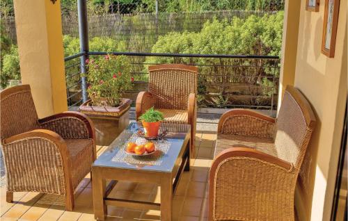 Vista exterior, Awesome home in Tordera with WiFi, Private swimming pool and Outdoor swimming pool in Tordera Vista exterior, Awesome home in Tordera with WiFi, Private swimming pool and Outdoor swimming pool in Tordera
