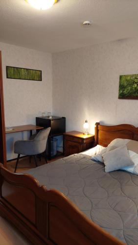 Fremdenzimmer Familie Förster (Fremdenzimmer Familie Forster) in Villingen-Schwenningen Fremdenzimmer Familie Förster (Fremdenzimmer Familie Forster) in Villingen-Schwenningen