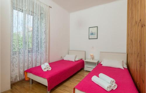 Amazing apartment in Omisalj with 2 Bedrooms and WiFi in Omisalj Amazing apartment in Omisalj with 2 Bedrooms and WiFi in Omisalj