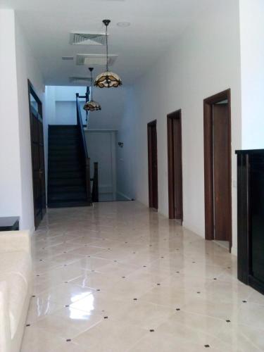 Vestíbulo, Pensiunea Clasic in Curtea De Arges Vestíbulo, Pensiunea Clasic in Curtea De Arges