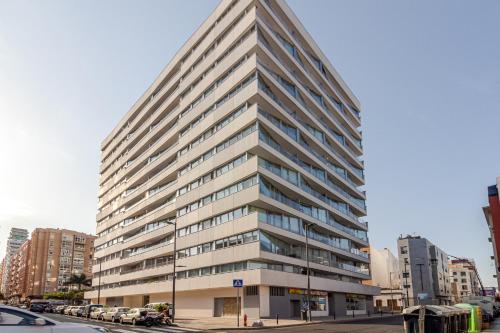 Brand New Apartment with Ocean & Volcano Views