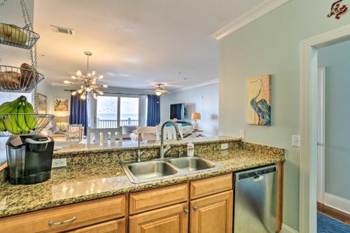 Sunny Carabelle Outdoor Haven with Beach and Pier in Carrabelle Sunny Carabelle Outdoor Haven with Beach and Pier in Carrabelle