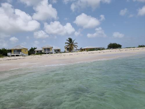 Praia, Harrys Cottages Cottage 5 in Barbuda Praia, Harrys Cottages Cottage 5 in Barbuda