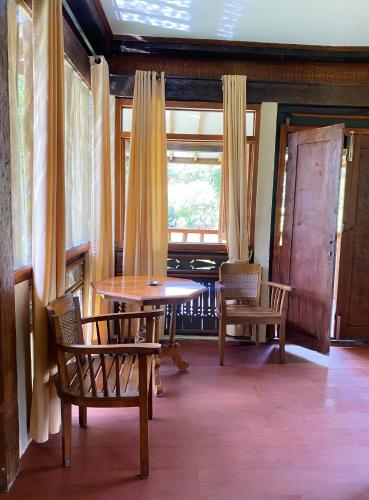 Sapulidi Resort Spa & Gallery near Cimahi Waterfall Sapulidi Resort Spa & Gallery near Cimahi Waterfall