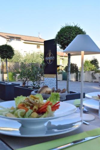 Hrana i piće, Hotel Le Grazie in Assisi Hrana i piće, Hotel Le Grazie in Assisi