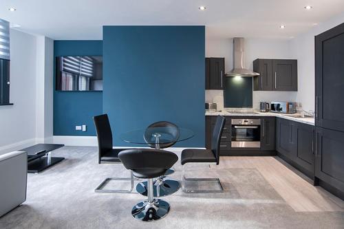 Kitchen, Cavern Quarter apartments by The Castle Collection in Liverpool Kitchen, Cavern Quarter apartments by The Castle Collection in Liverpool