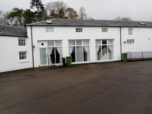 Зовнішній вигляд готелю, THE COACH HOUSE in Моффат Зовнішній вигляд готелю, THE COACH HOUSE in Моффат