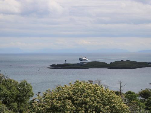 St. Duthus House in Stornoway St. Duthus House in Stornoway