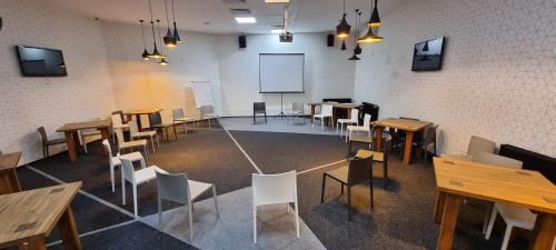 Meeting room / ballrooms, Fordan Hotel in Ispitaalja Meeting room / ballrooms, Fordan Hotel in Ispitaalja