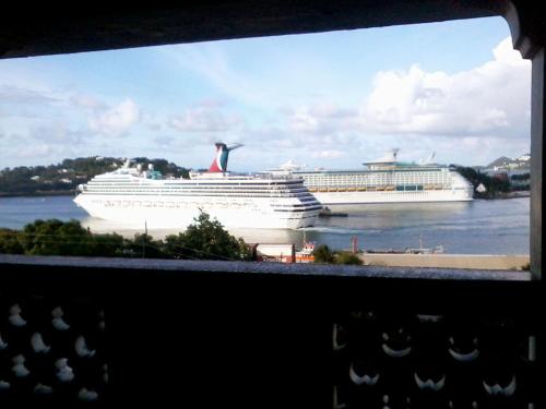 This photo about Harbour Vista Inn shared on HyHotel.com