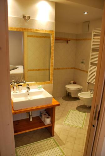 This photo about Hotel Garni Zanella shared on HyHotel.com