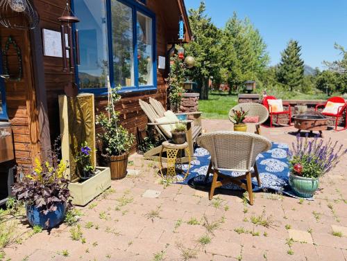 Boulder Best City + Nature w/ Lake & USFS Trails in Coal Creek (CO) Boulder Best City + Nature w/ Lake & USFS Trails in Coal Creek (CO)