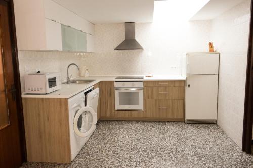 keuken, Casa Blascosanz - piso para 6 personas en el pirineo in Hecho keuken, Casa Blascosanz - piso para 6 personas en el pirineo in Hecho