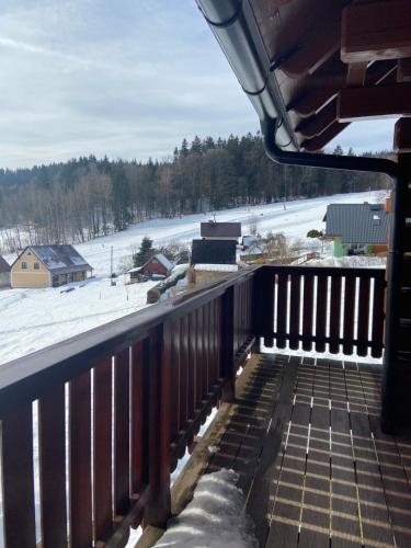 شرفة/ تراس, Rodinný dům na Sluneční stráni (Rodinny dum na Slunecni strani) in Dolni Dvur شرفة/ تراس, Rodinný dům na Sluneční stráni (Rodinny dum na Slunecni strani) in Dolni Dvur