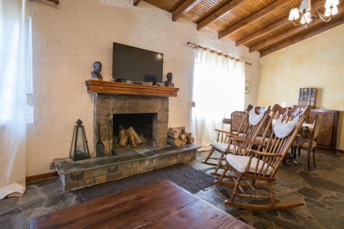 Raise Polydrosos Mountain stay in Polydrosos Raise Polydrosos Mountain stay in Polydrosos