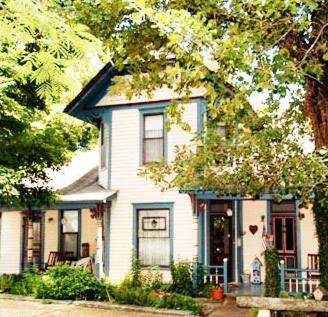 在meiguo.com看到的11 Singleton House B&B的介绍图片