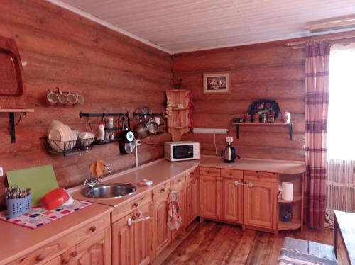 кухня, Гостевои дом Ласточкины гнезда in Zvizzhi кухня, Гостевои дом Ласточкины гнезда in Zvizzhi