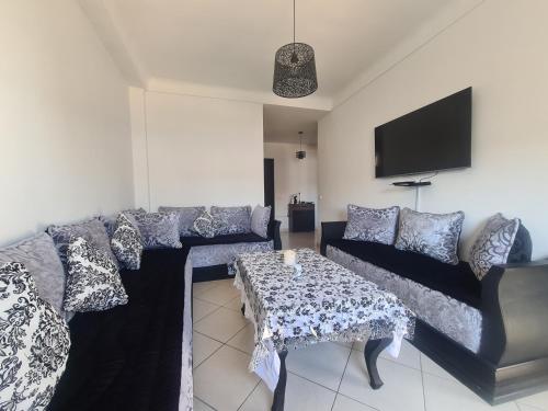 NRY Home magnifique Appartement , prêt de plage (NRY Home magnifique Appartement , pret de plage) in Martil NRY Home magnifique Appartement , prêt de plage (NRY Home magnifique Appartement , pret de plage) in Martil