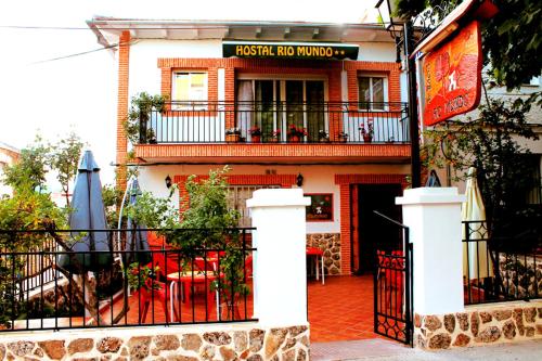 This photo about Hostal Rio Mundo shared on HyHotel.com
