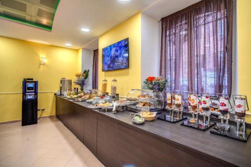 Restaurant, Hotel Ottaviano Augusto near Embassy of the Philippines Restaurant, Hotel Ottaviano Augusto near Embassy of the Philippines