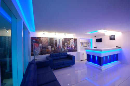 ล็อบบี้, โฮเต็ล แอมบาสซาเดอร์ (Hotel Ambassador) in อินดอร์ ล็อบบี้, โฮเต็ล แอมบาสซาเดอร์ (Hotel Ambassador) in อินดอร์