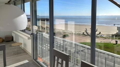 Hotel Beau Rivage in Royan City Center Hotel Beau Rivage in Royan City Center