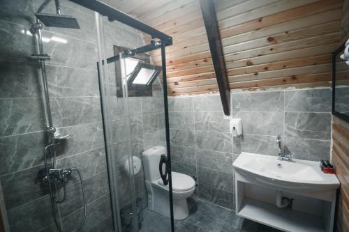 Baño, Oce Bungalow in Rize Baño, Oce Bungalow in Rize