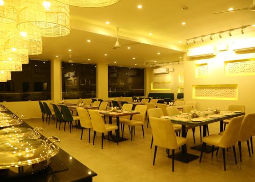 餐廳, 珊瑚公寓 (Coral Residency) in 拉馬納塔普拉姆 餐廳, 珊瑚公寓 (Coral Residency) in 拉馬納塔普拉姆
