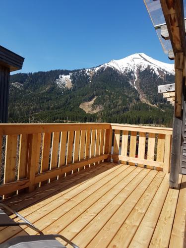 Erkély/terasz, Feriendorf Tauerngast in Hohentauern Erkély/terasz, Feriendorf Tauerngast in Hohentauern