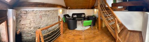 Keramický a výtvarný ateliér Konešín (Keramicky a vytvarny atelier Konesin) in Їхлава Keramický a výtvarný ateliér Konešín (Keramicky a vytvarny atelier Konesin) in Їхлава