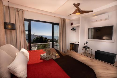 Hostal Casa Mercedes in Pusat Bandar Nerja Hostal Casa Mercedes in Pusat Bandar Nerja