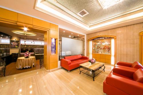 Lobby, Dynasty Hotel in Tainan Lobby, Dynasty Hotel in Tainan