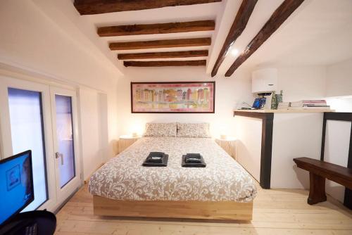 LOFT PORTICI in Bologna city