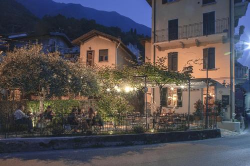 Restaurant, La Corte del Governo 565 in Lezzeno Restaurant, La Corte del Governo 565 in Lezzeno