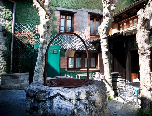 A szálláshely kívülről, Posada El Pozu la Tejera in Gajano A szálláshely kívülről, Posada El Pozu la Tejera in Gajano