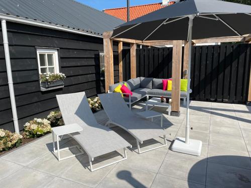 Balcony/terrace, Bed en Wellness de Paauw in IJzendijke Balcony/terrace, Bed en Wellness de Paauw in IJzendijke