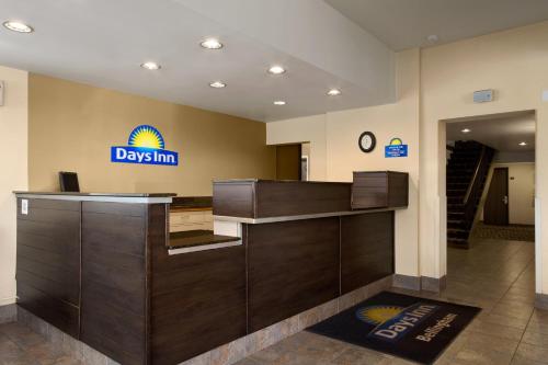 Előcsarnok, Days Inn by Wyndham Bellingham in Bellingham (Washington) Előcsarnok, Days Inn by Wyndham Bellingham in Bellingham (Washington)