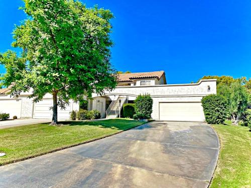 Desert Falls Golf, 1st Floor, Pool/Gym/Golf View