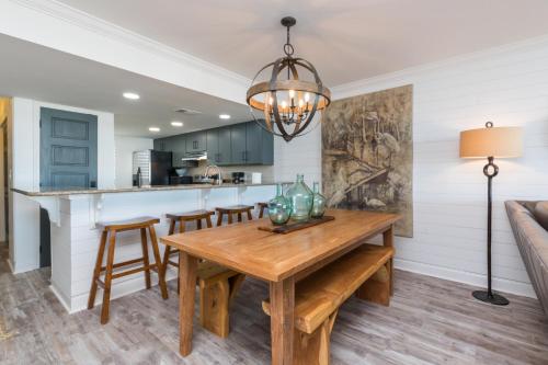 Facilities, Ole River Hideway, Orange Beach, Updated 2 Bedroom Waterfront Condo, Wind Drift in Perdido Beach Facilities, Ole River Hideway, Orange Beach, Updated 2 Bedroom Waterfront Condo, Wind Drift in Perdido Beach